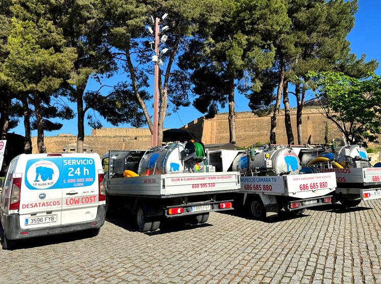 Desincrustación de tuberías de hierro mediante chorreo en Peralta de Calasanz y resto de Huesca